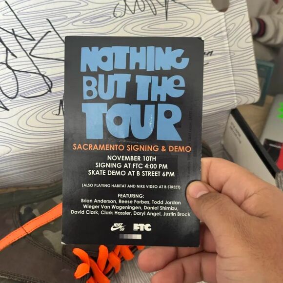 Nike SB Dunk High Brian Anderson SIGNED Nothing But The Truth Size 9 RARE - Picture 3 of 12